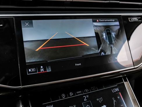 Used 2023 Audi Q7 3.0T Premium w/ Convenience Package image 31