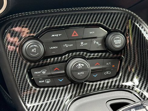 Used 2015 Dodge Challenger SRT w/ Technology Group RWD image 20