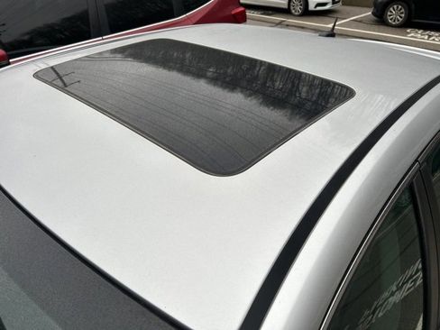 Used 2015 Chevrolet Impala LTZ image 10