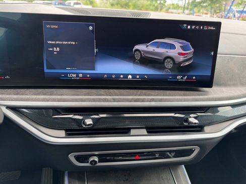 Used 2025 BMW X5 xDrive40i w/ Climate Comfort Package AWD/4WD image 22