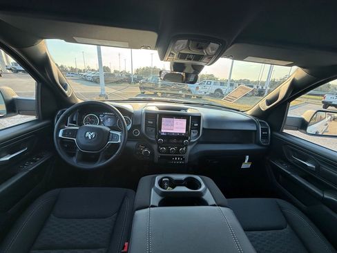 New 2026 RAM 1500 Classic Warlock image 12