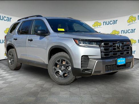 New 2026 Honda Pilot TrailSport image 1