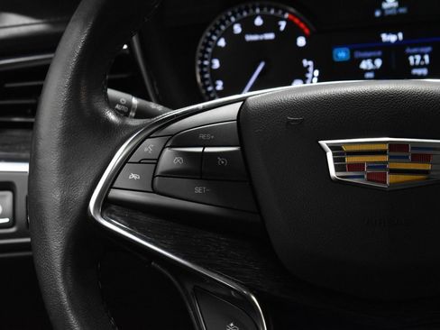 Used 2021 Cadillac XT5 Premium Luxury w/ LPO, Floor Liner Package image 8