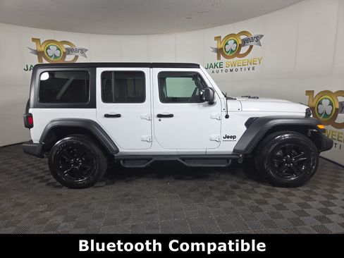 Used 2023 Jeep Wrangler Unlimited Sport AWD/4WD image 11