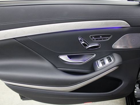 Used 2015 Mercedes-Benz S 550 4MATIC Sedan image 19