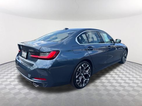Used 2026 BMW 330i Sedan w/ Convenience Package RWD image 4