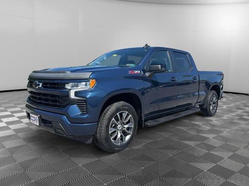 Used 2022 Chevrolet Silverado 1500 RST AWD/4WD image 1