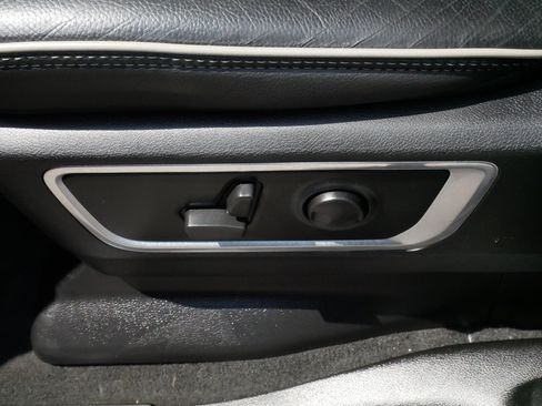 Used 2022 RAM 1500 Laramie AWD/4WD image 20