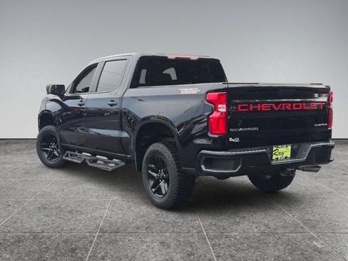 Used 2019 Chevrolet Silverado 1500 Custom Trail Boss w/ Custom Convenience Package AWD/4WD image 10