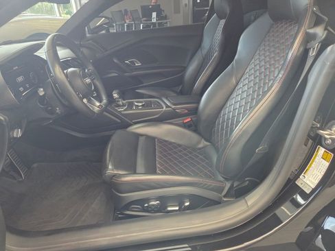 Used 2017 Audi R8 V10 plus AWD/4WD image 10