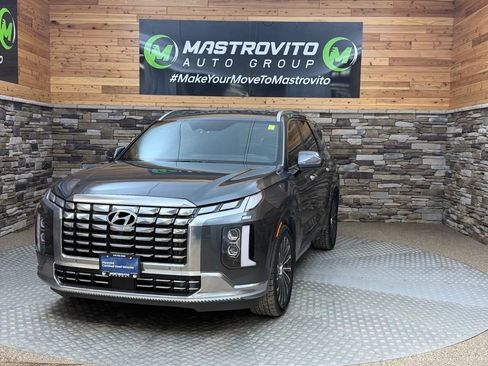 Used 2023 Hyundai Palisade Calligraphy w/ Winter Package AWD/4WD image 5