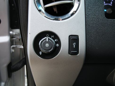Used 2015 Ford F350 Lariat AWD/4WD image 26