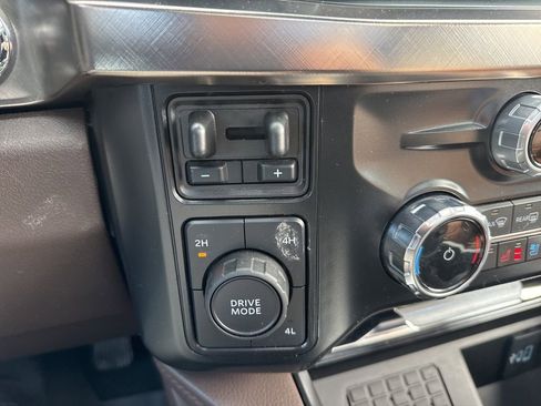 Used 2024 Ford F450 King Ranch w/ Chrome Package image 22