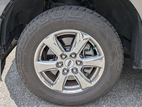 Used 2019 Ford F150 XLT w/ Equipment Group 301A Mid RWD image 9
