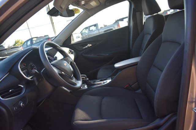 Certified 2025 Chevrolet Malibu LS FWD image 20
