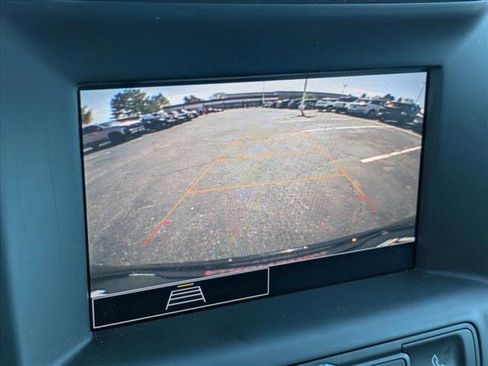 Used 2024 GMC Terrain SLE AWD/4WD image 14