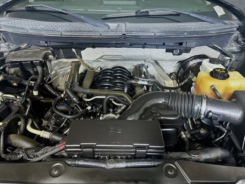 Used 2012 Ford F150 XLT w/ XLT Chrome Pkg RWD image 29