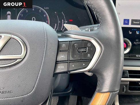 Used 2024 Lexus RX 350 Premium w/ Accessory Package (Z1) FWD image 22