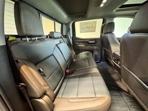 New 2026 GMC Sierra 1500 SLT w/ SLT Premium Plus Package image 21