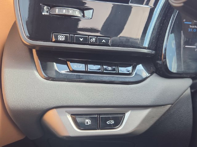 Used 2025 Lexus RX 350h AWD/4WD image 40