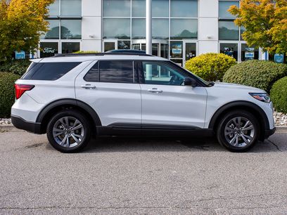 Used 2026 Ford Explorer Active w/ Active Comfort Package