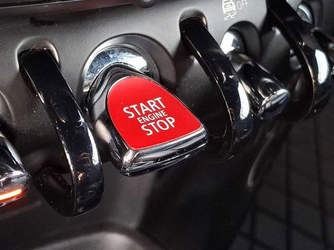Certified 2024 MINI Cooper S FWD image 19