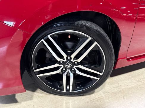 Used 2017 Honda Accord Sport Special Edition image 2
