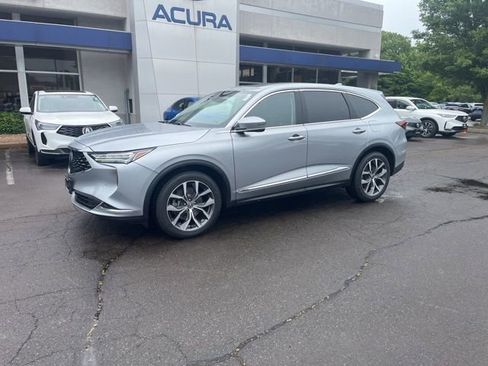 Used 2023 Acura MDX SH-AWD w/ Technology Package image 40