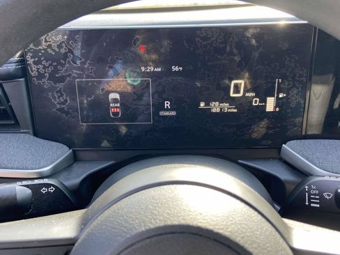 Used 2025 Nissan Kicks SV FWD image 28