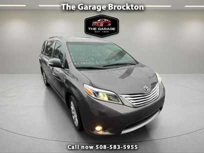 Used 2017 Toyota Sienna Limited Premium