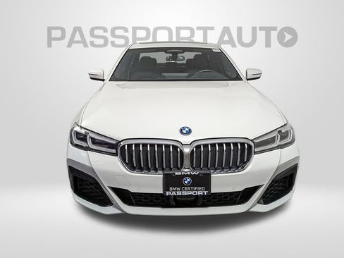 Certified 2023 BMW 530e xDrive w/ Premium Package image 10