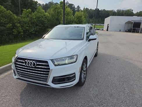 Used 2019 Audi Q7 3.0T Premium Plus AWD/4WD image 2