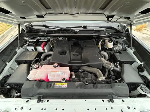 Used 2023 Toyota Tundra SR5 AWD/4WD image 31