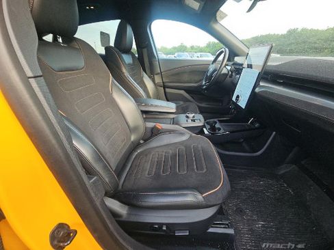 Used 2023 Ford Mustang Mach-E GT AWD/4WD image 9