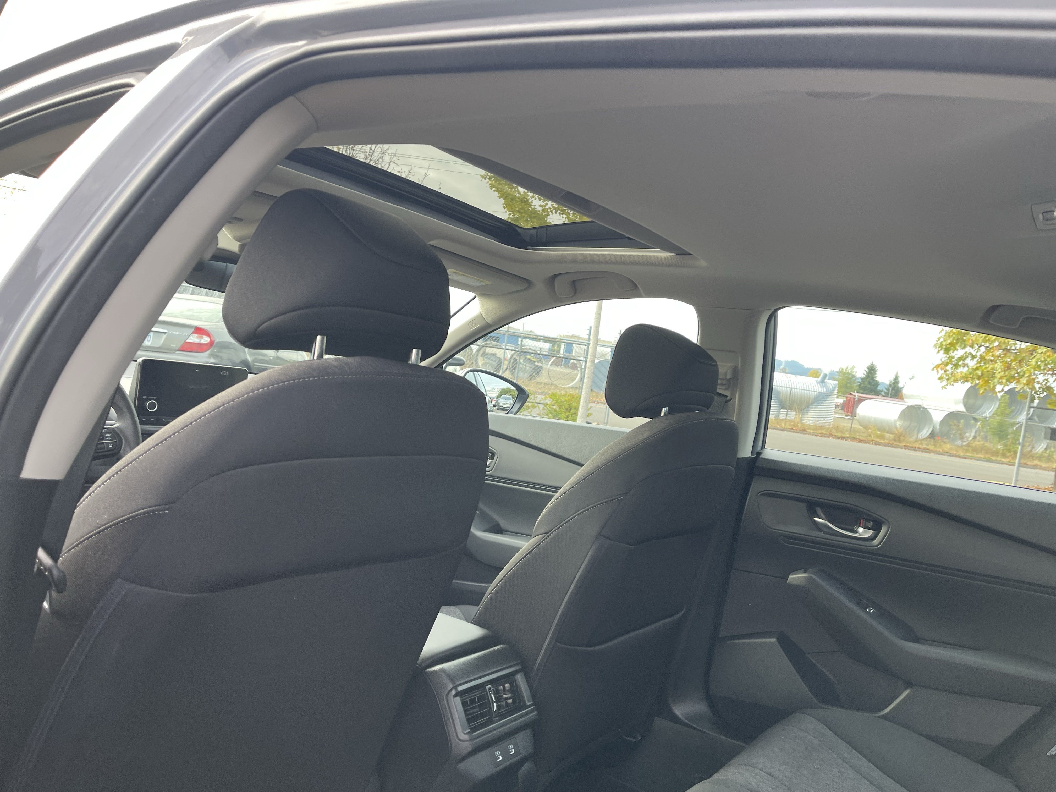 Used 2025 Honda Accord SE image 16