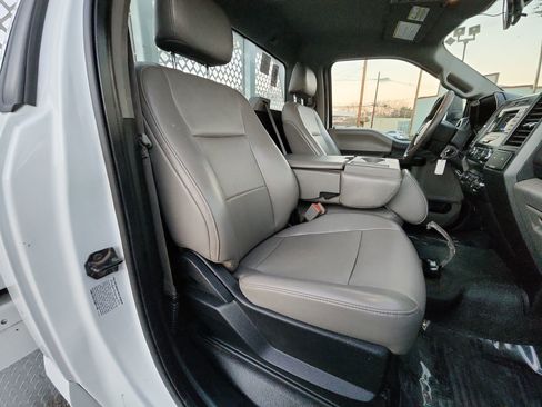 Used 2019 Ford F550 2D Standard Cab XL DRW image 22