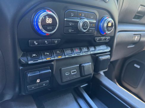 Used 2019 GMC Sierra 1500 Denali w/ Technology Package AWD/4WD image 21