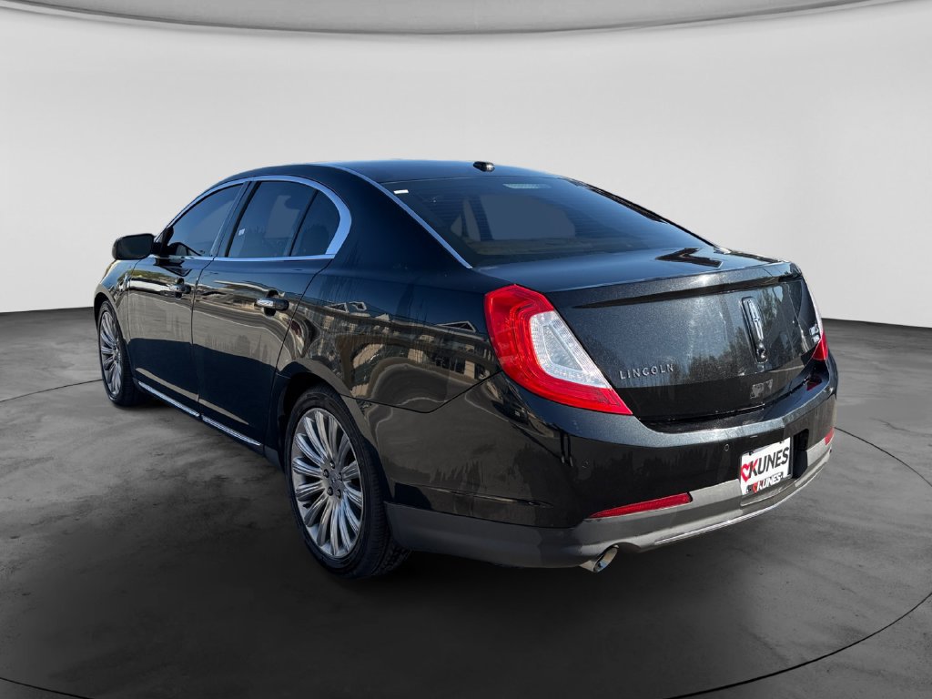 Used 2013 Lincoln MKS AWD image 7