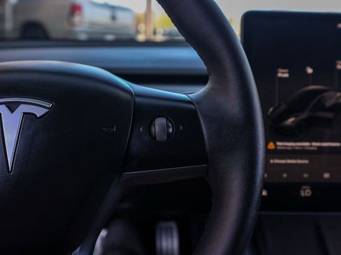 Used 2023 Tesla Model 3 Performance AWD/4WD image 26