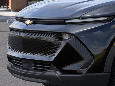 New 2026 Chevrolet Equinox EV LT image 37