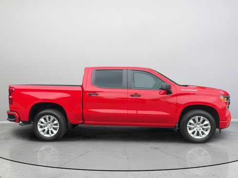 New 2026 Chevrolet Silverado 1500 Custom RWD image 8