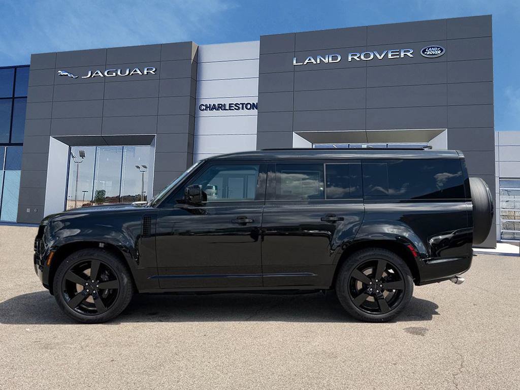 New 2026 Land Rover Defender 130 V8 AWD/4WD image 2