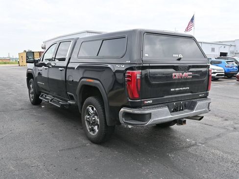 Used 2025 GMC Sierra 2500 SLT w/ SLT Convenience Package AWD/4WD image 10