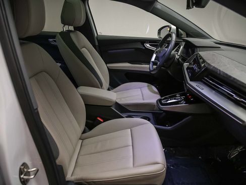 Certified 2023 Audi Q4 e-tron Premium w/ Convenience Package RWD image 17