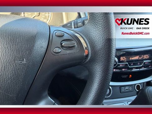 Used 2023 Nissan Murano S image 13