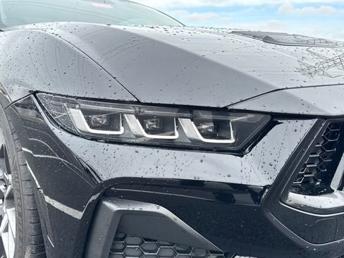 Used 2024 Ford Mustang GT Premium w/ GT Performance Package image 12