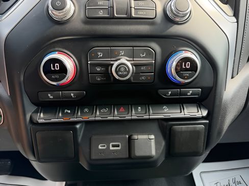Used 2021 GMC Sierra 1500 Elevation AWD/4WD image 18