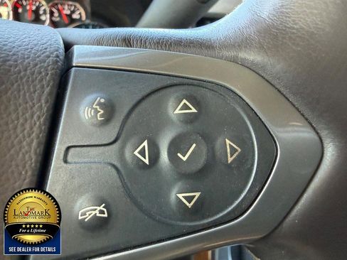 Used 2014 Chevrolet Silverado 1500 High Country image 11