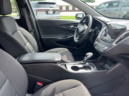 Used 2024 Chevrolet Malibu LS w/ Driver Confidence Package FWD image 15