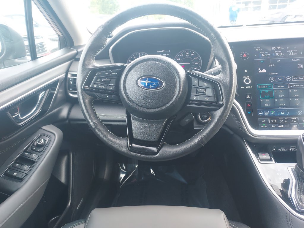 Certified 2025 Subaru Outback Onyx Edition AWD/4WD image 12